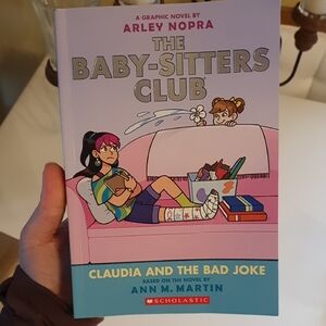 The Baby-Sitters Club Scholastic Graphic Novel - Pink and Blue Cover